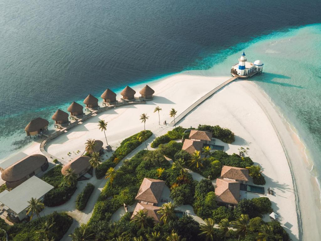 Intercontinental Maldives Maamunagau Resort 5*